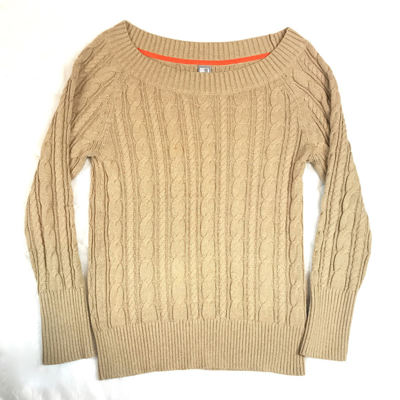 Off the shoulder large cable long sweater - Picture 2 of 5